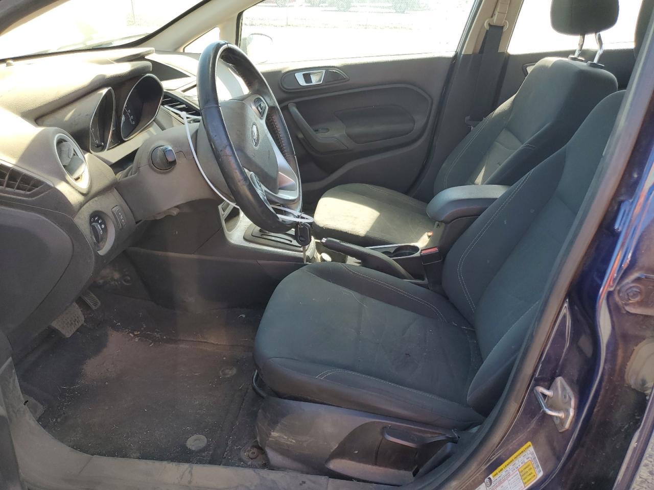 2016 Ford Fiesta Se - Фото 7