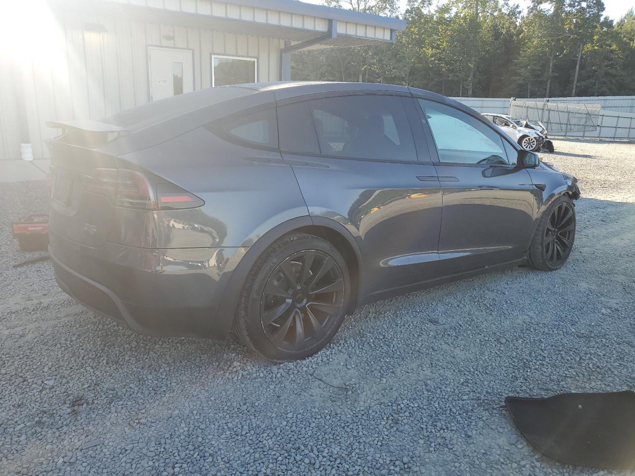 2022 Tesla Model X - Фото 3