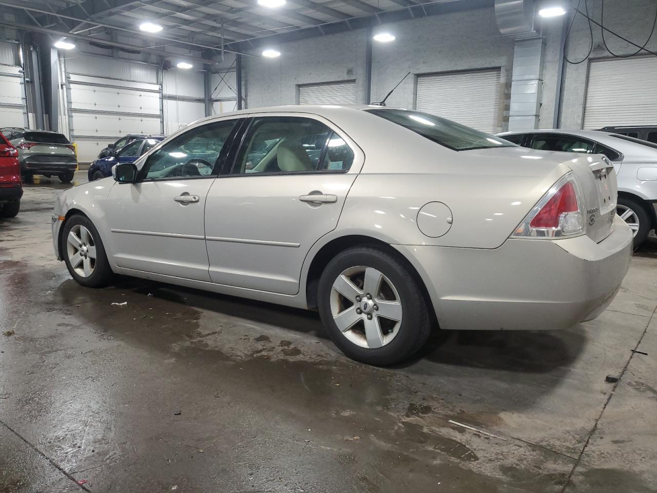 2009 Ford Fusion Se - Image 2
