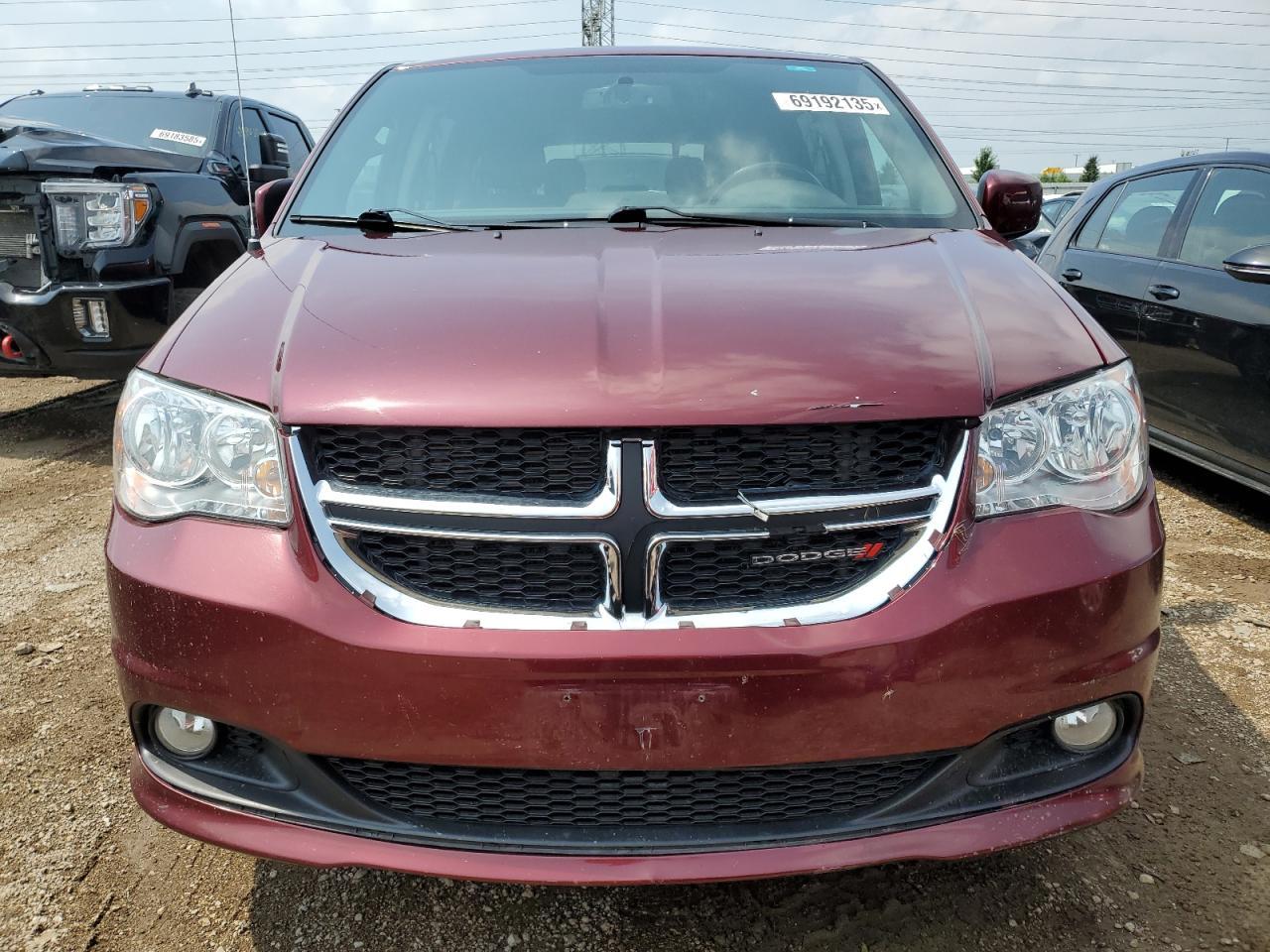 2017 Dodge Grand Caravan Sxt - Image 5