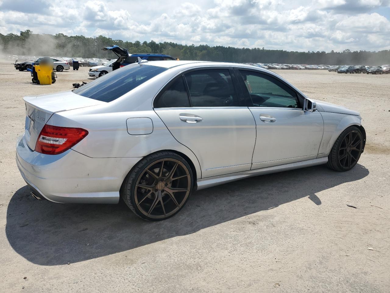 2013 Mercedes-Benz C 300 4Matic - Фото 3