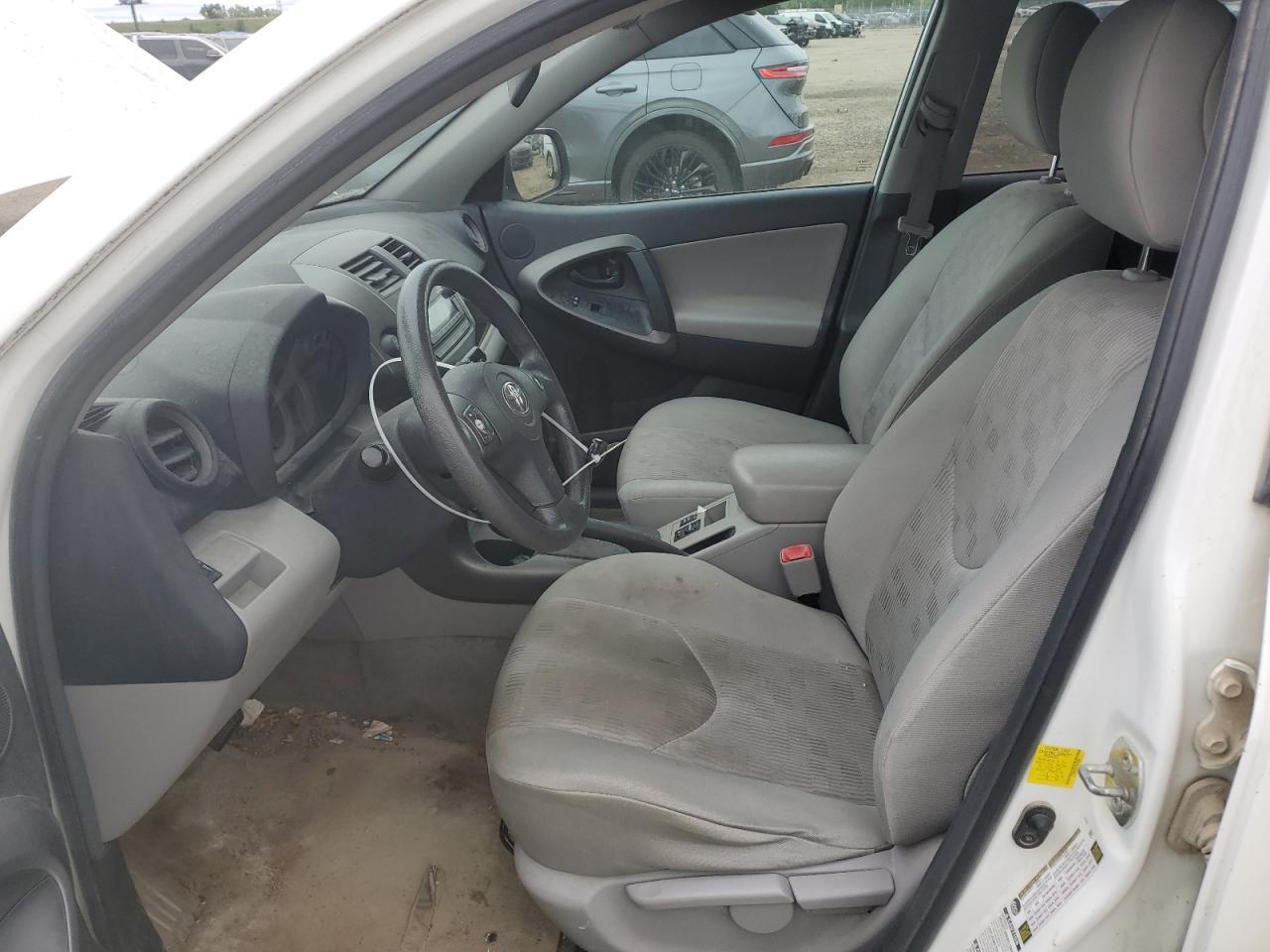 2012 Toyota Rav4 - Фото 7