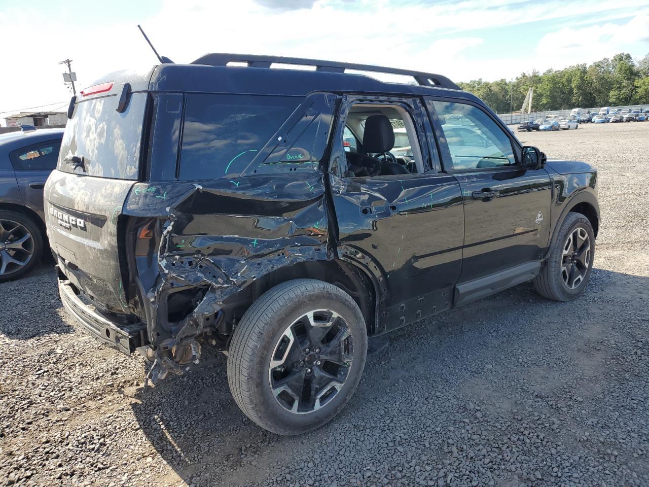 2024 Ford Bronco Sport Outer Banks - Фото 3