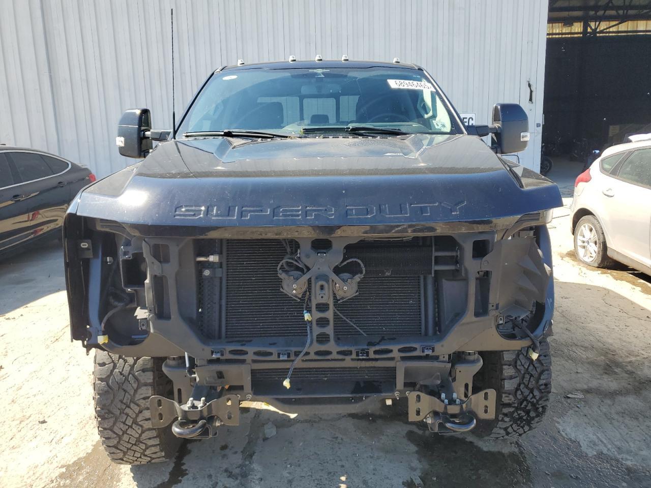 2023 Ford F250 Super Duty - Фото 5