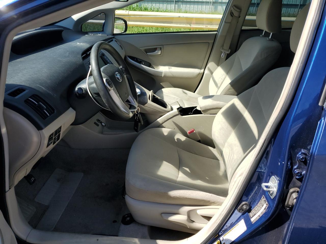 2010 Toyota Prius - Image 7