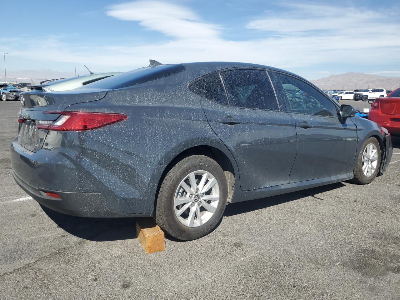 2025 Toyota Camry Xse - Фото 3