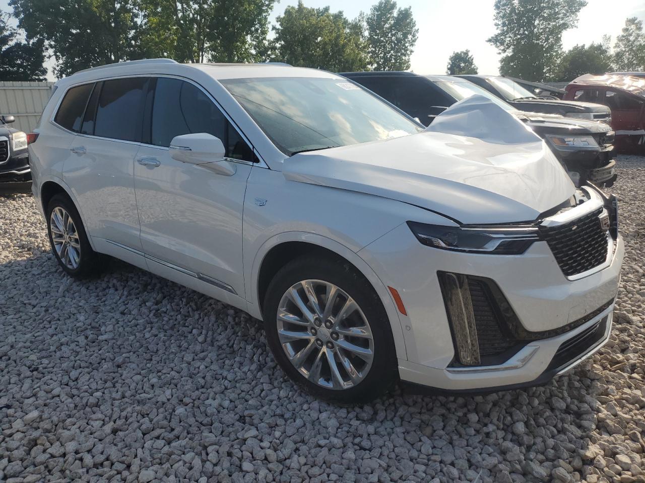 2023 Cadillac Xt6 Premium Luxury - Image 4