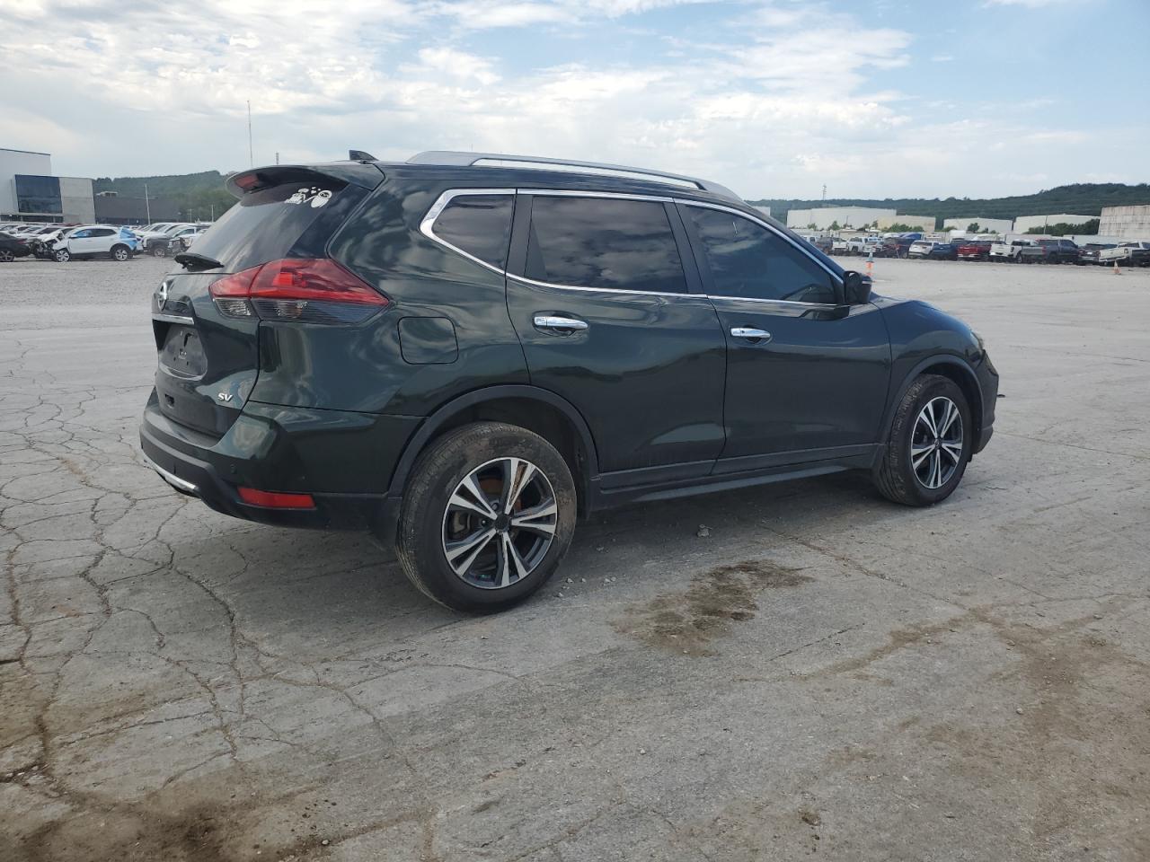 2019 Nissan Rogue S - Фото 3