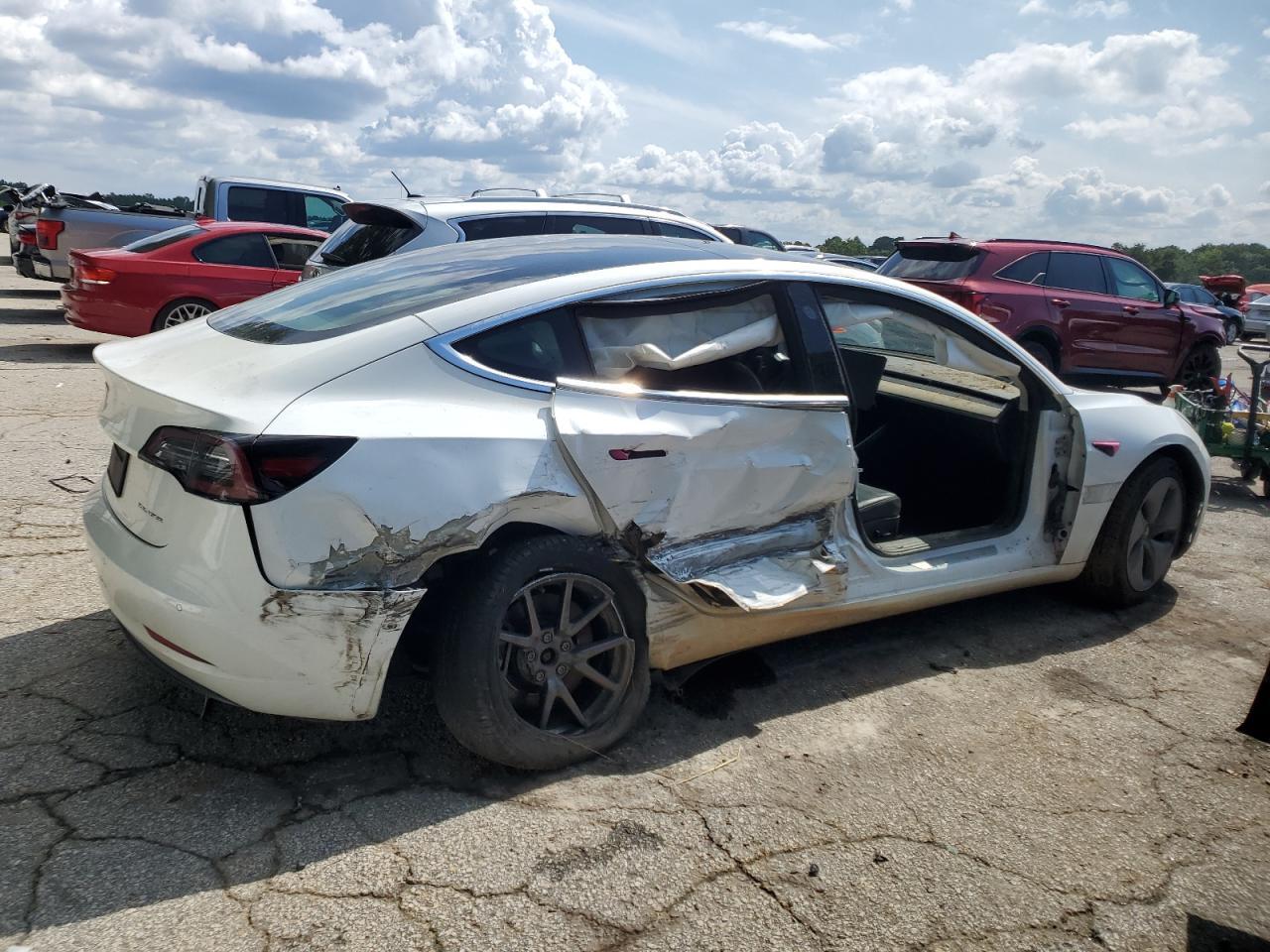 2020 Tesla Model 3 - Image 3