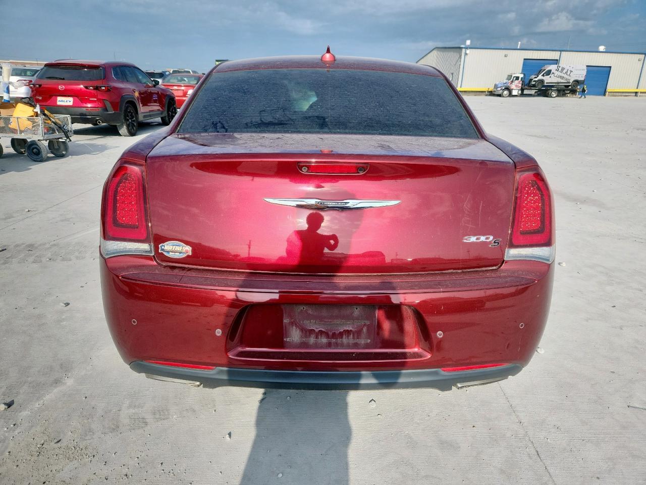 2018 Chrysler 300 S - Image 6