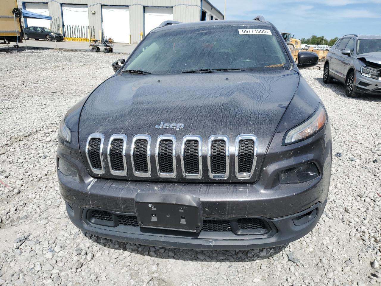 2016 Jeep Cherokee Latitude - Фото 5