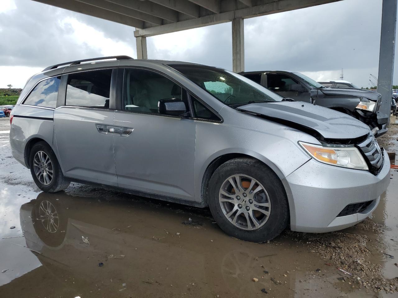 2013 Honda Odyssey Exl - Фото 4