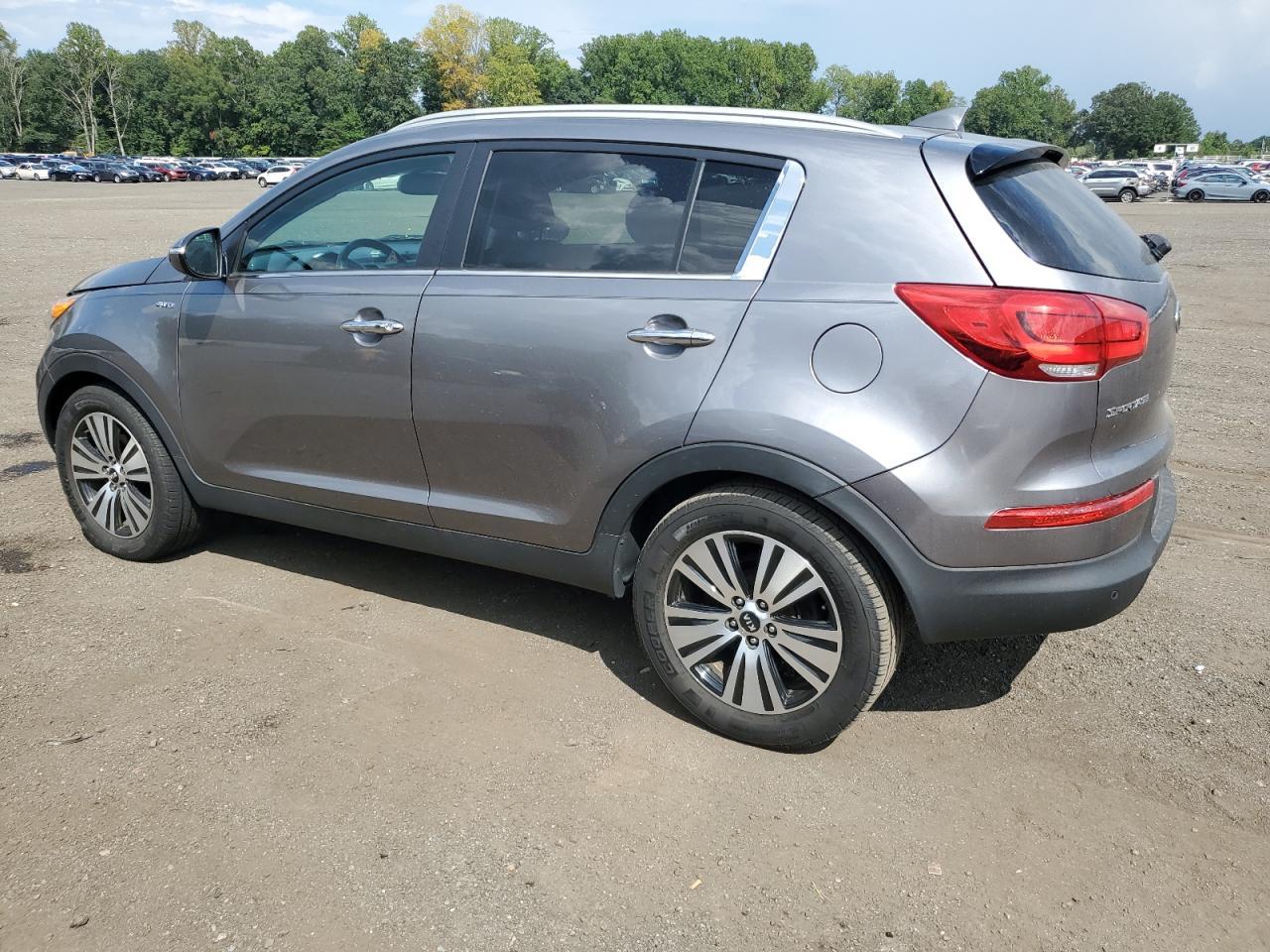 2016 Kia Sportage Ex - Image 2