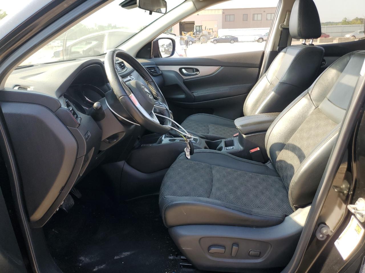 2020 Nissan Rogue Sport S - Image 7