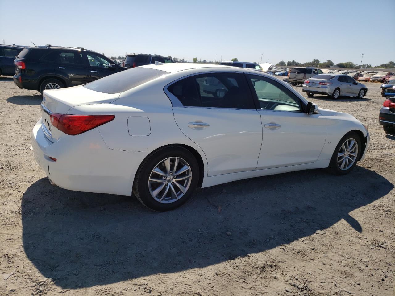 2015 Infiniti Q50 Base - Фото 3