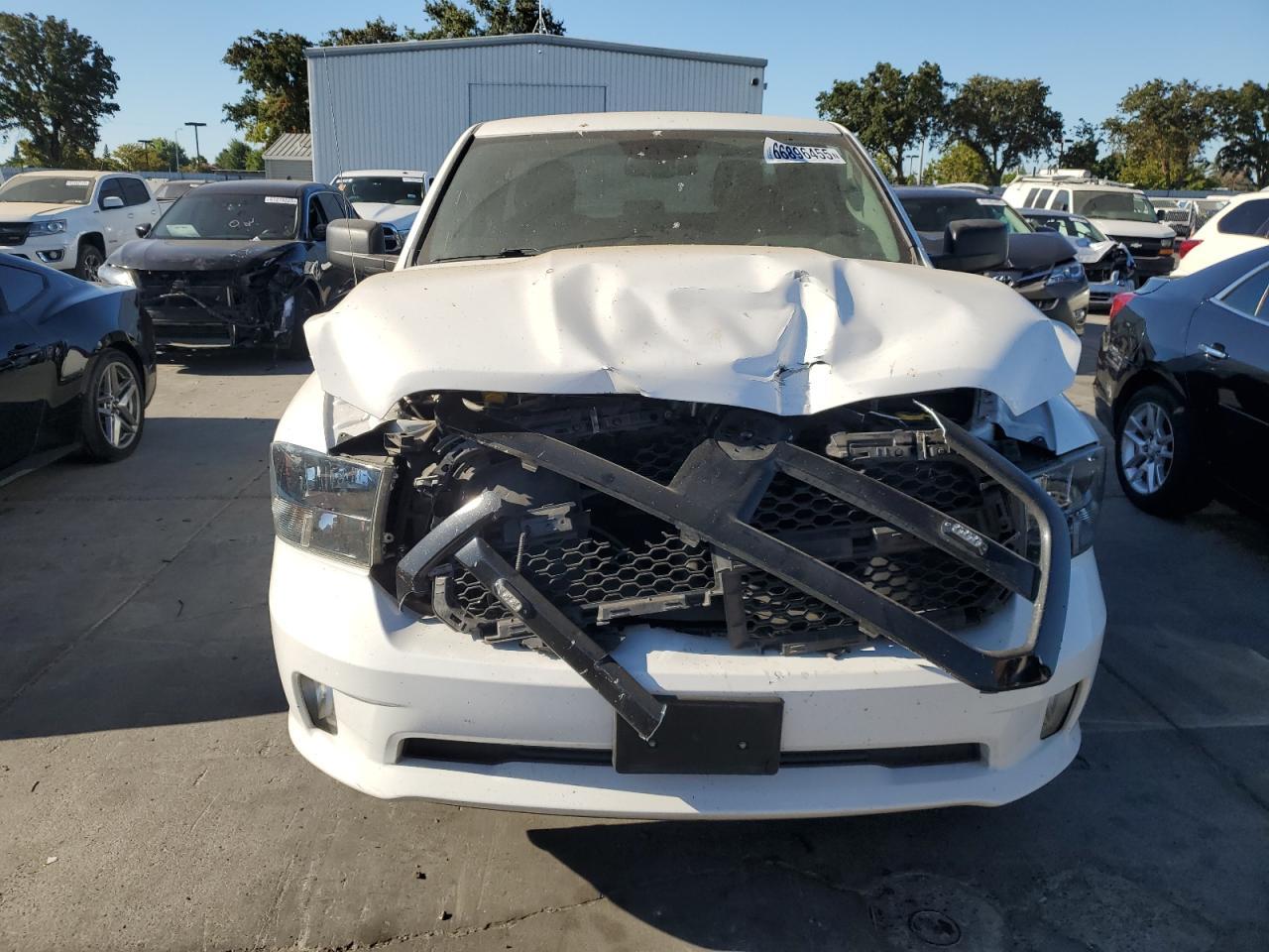 2022 Ram 1500 Classic Tradesman - Фото 5