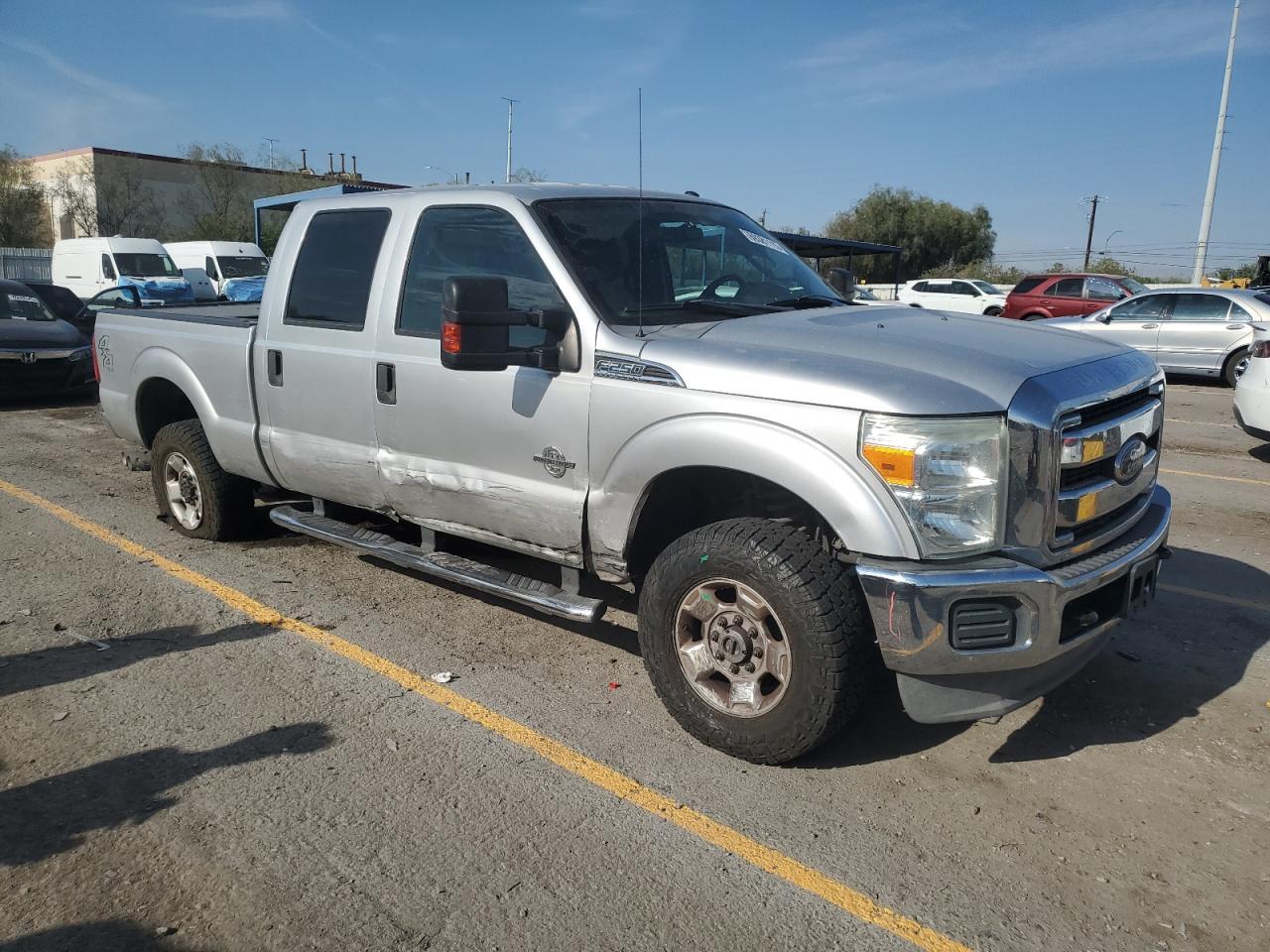 2011 Ford F250 Super Duty - Фото 4