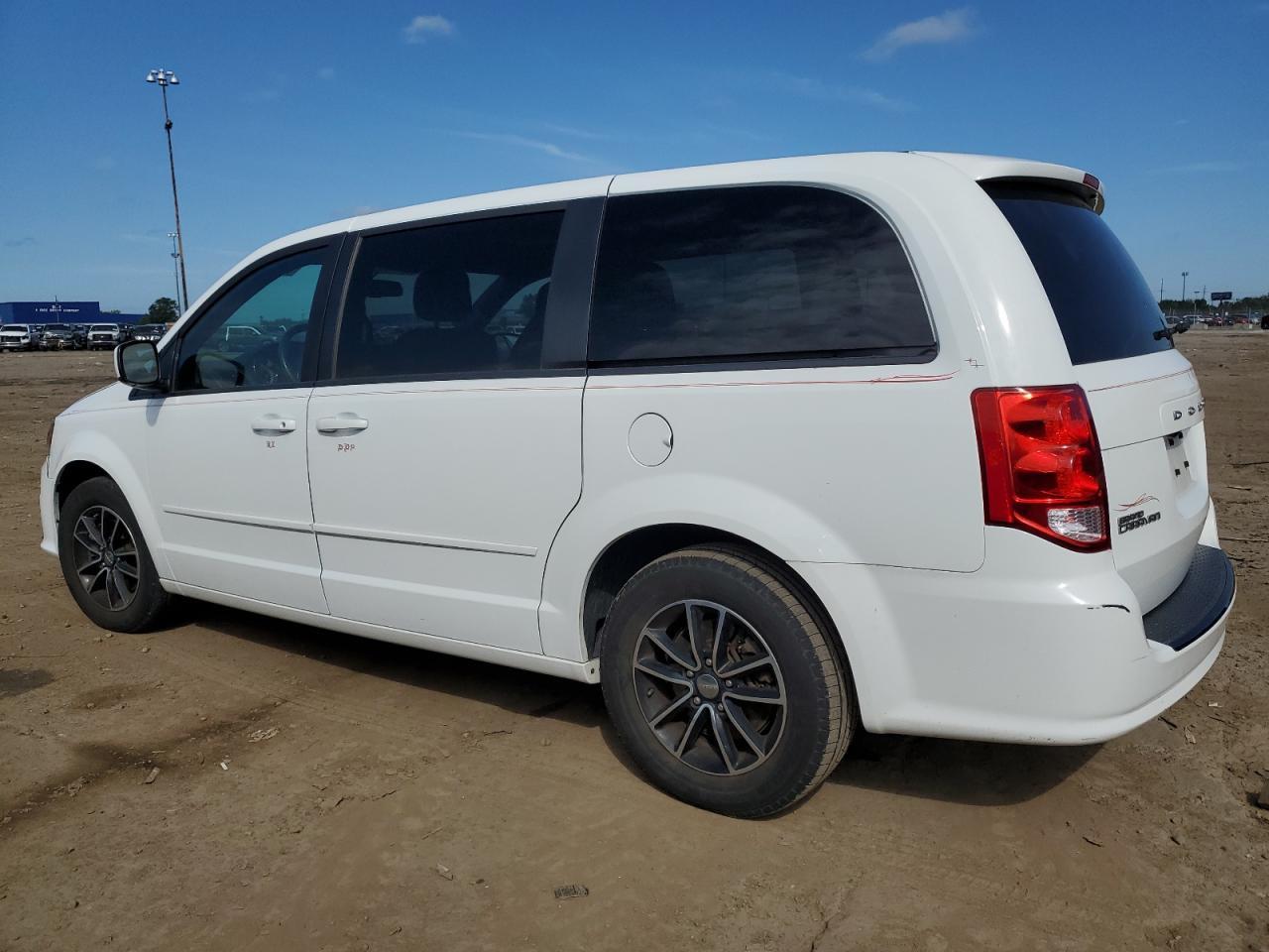 2017 Dodge Grand Caravan Sxt - Фото 2