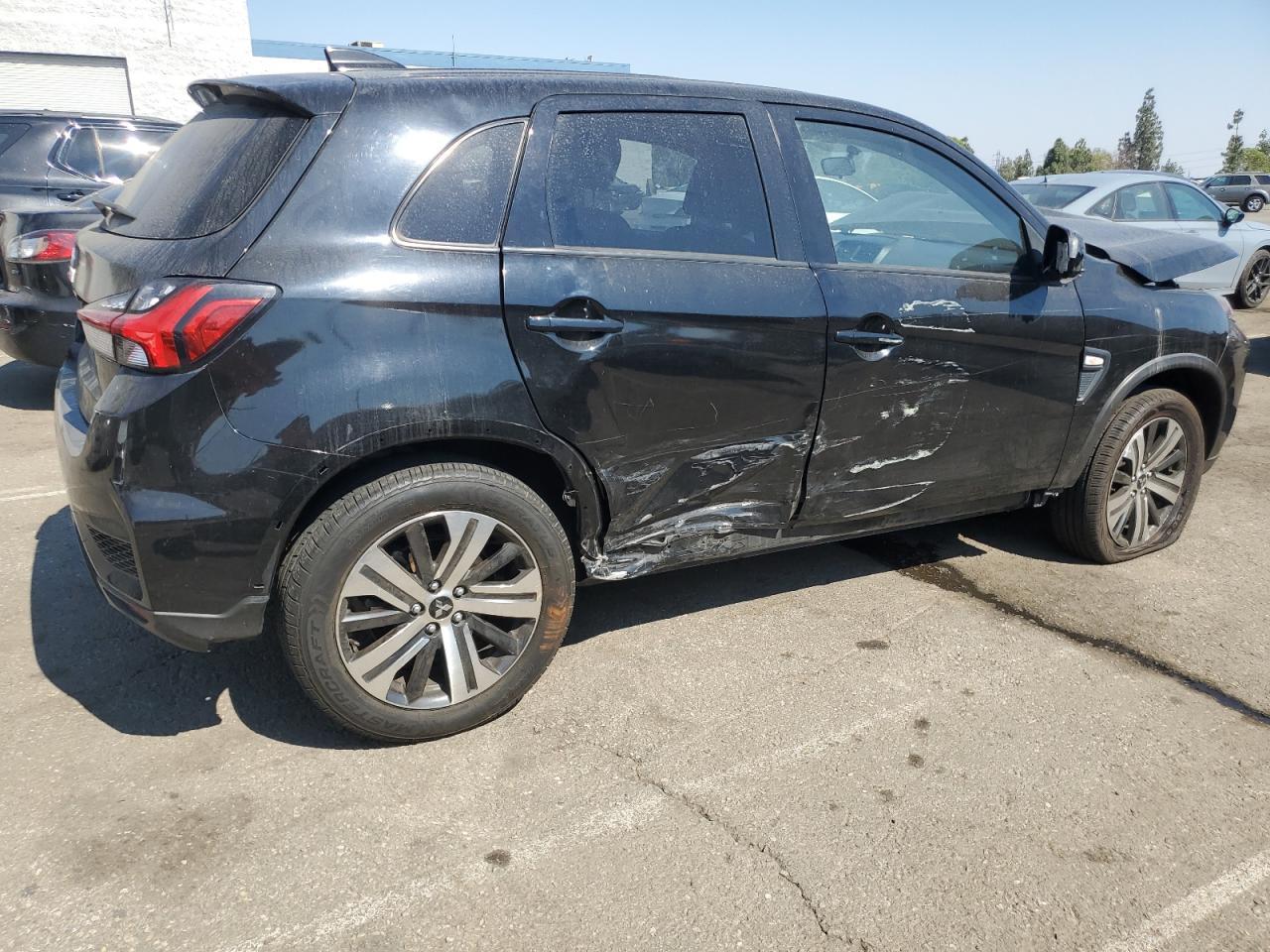 2020 Mitsubishi Outlander Sport Es - Фото 3