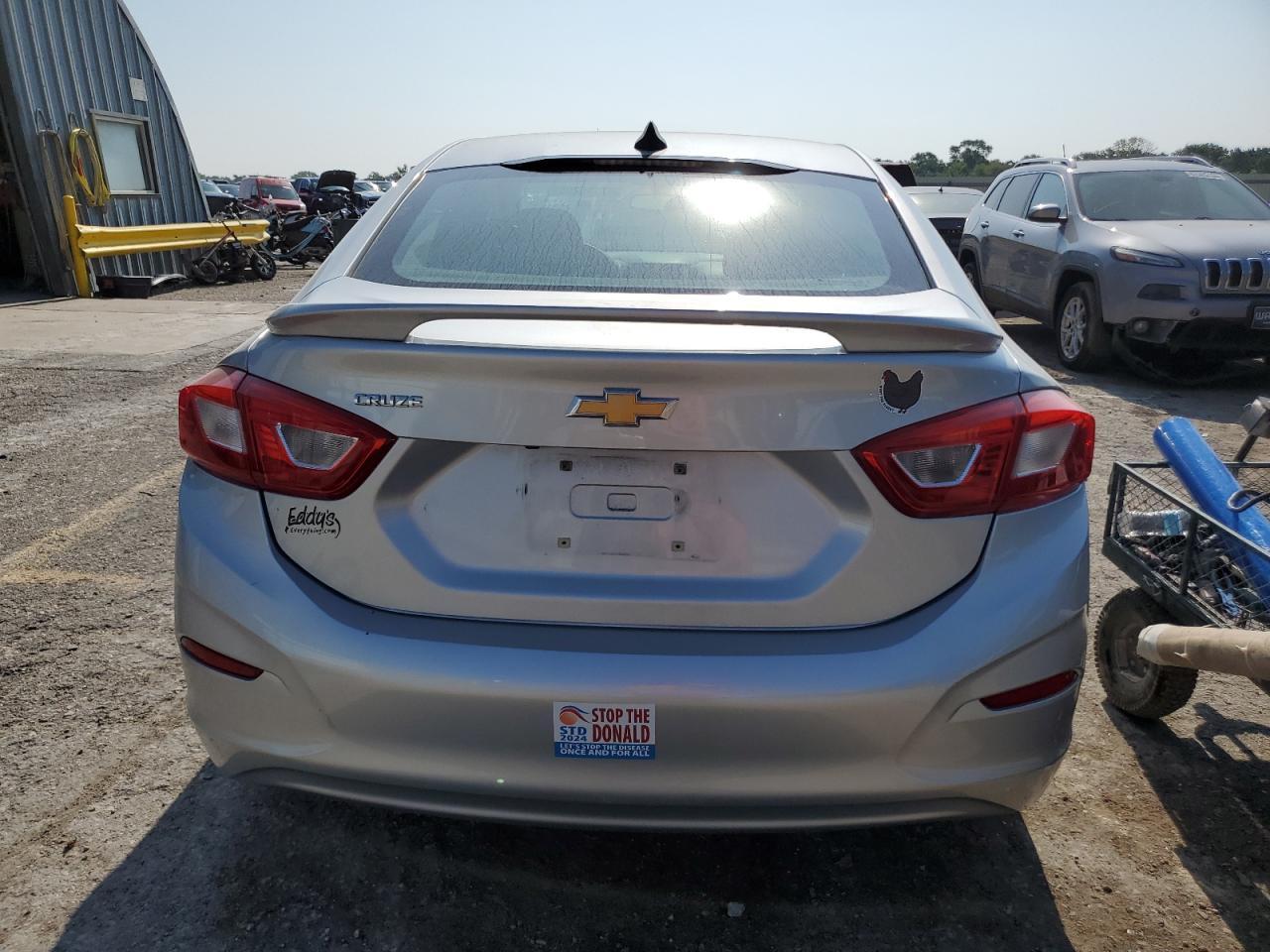 2017 Chevrolet Cruze Ls - Фото 6