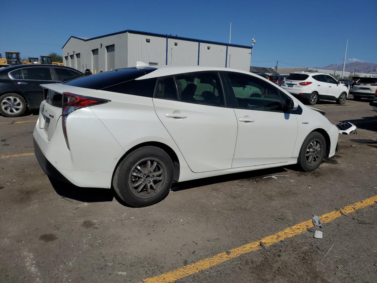 2018 Toyota Prius - Фото 3
