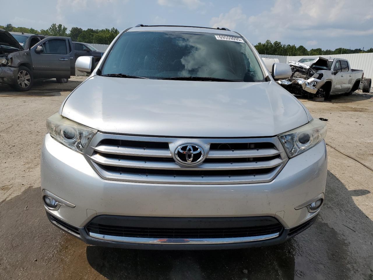 2012 Toyota Highlander Limited - Image 5