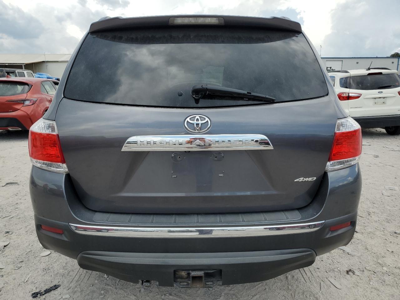2012 Toyota Highlander Limited - Фото 6