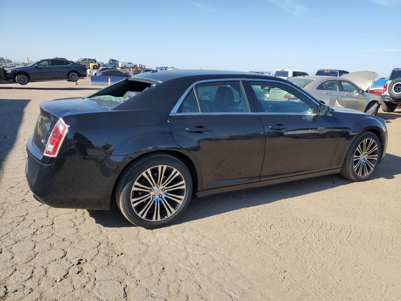 2013 Chrysler 300 S - Фото 3