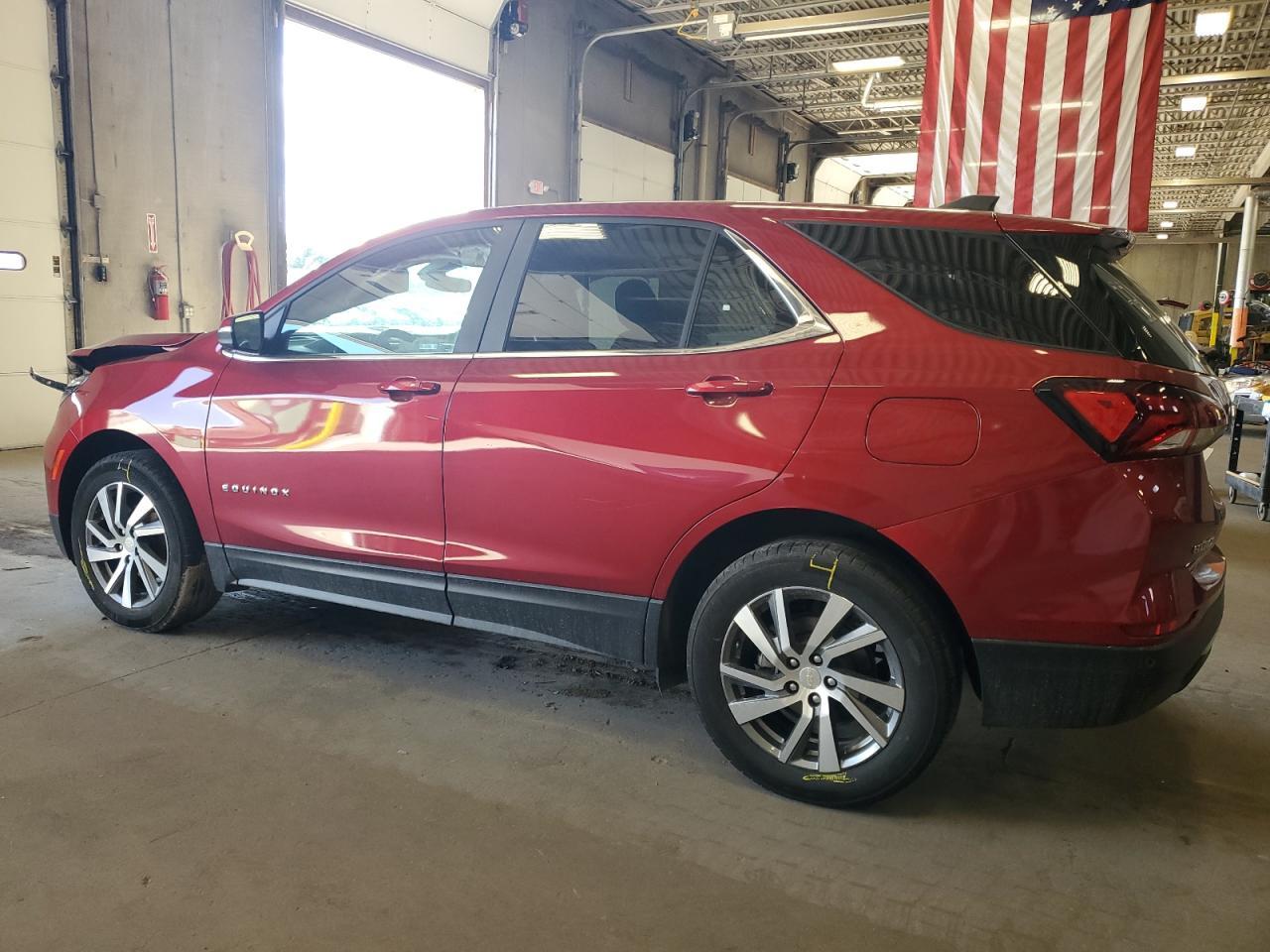2023 Chevrolet Equinox Lt - Image 2