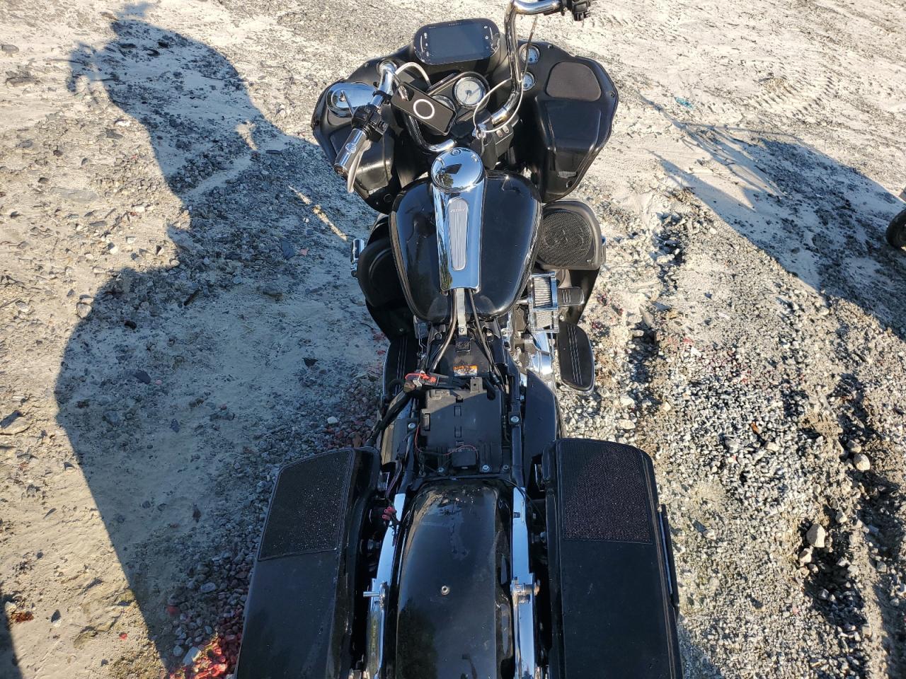 2012 Harley-Davidson Fltrx Road Glide Custom - Image 6