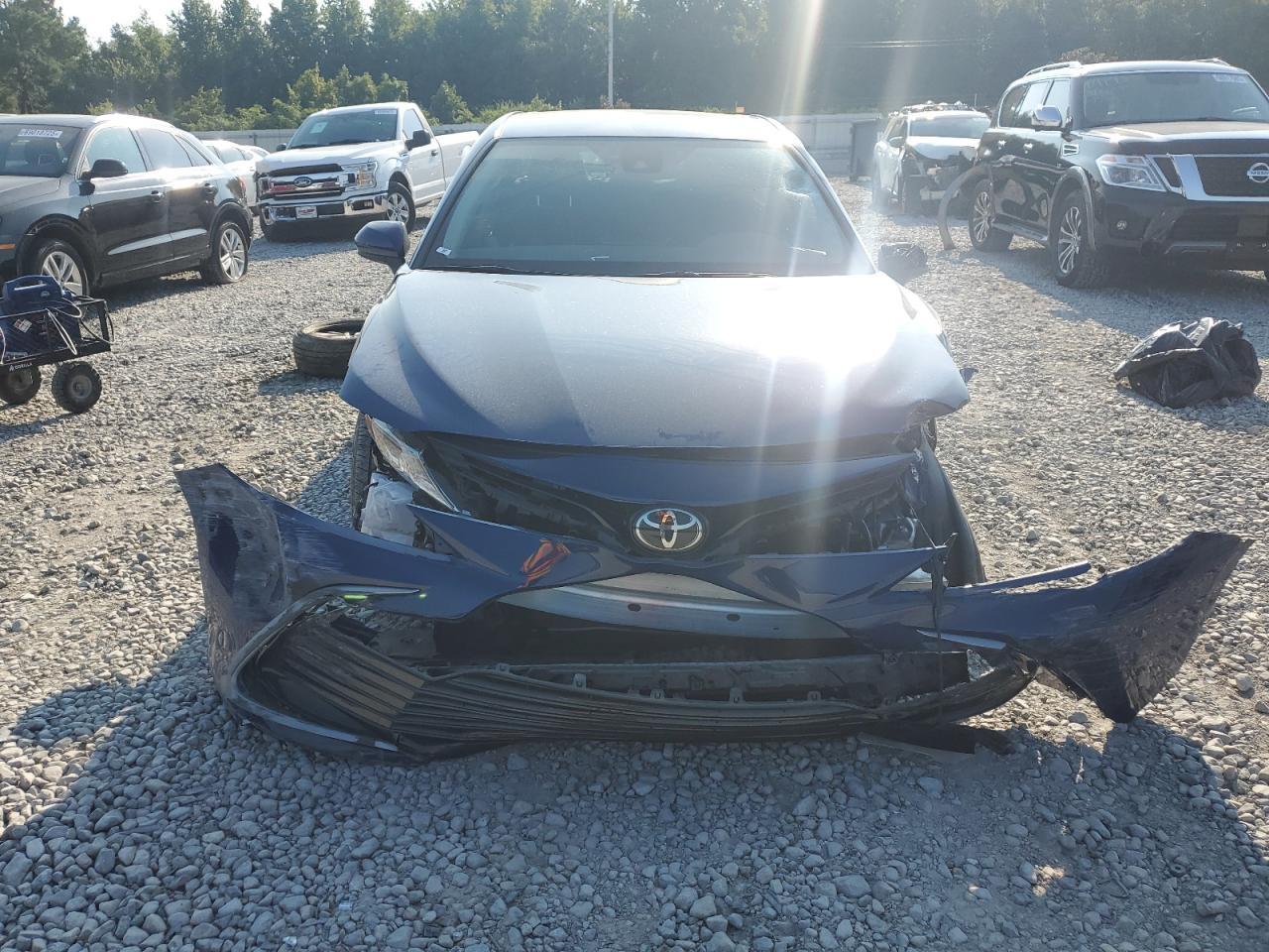 2024 Toyota Camry Le - Image 5