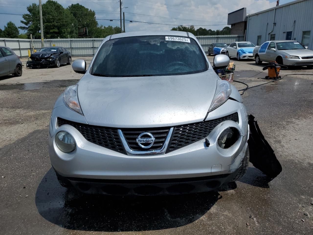 2014 Nissan Juke S - Фото 5