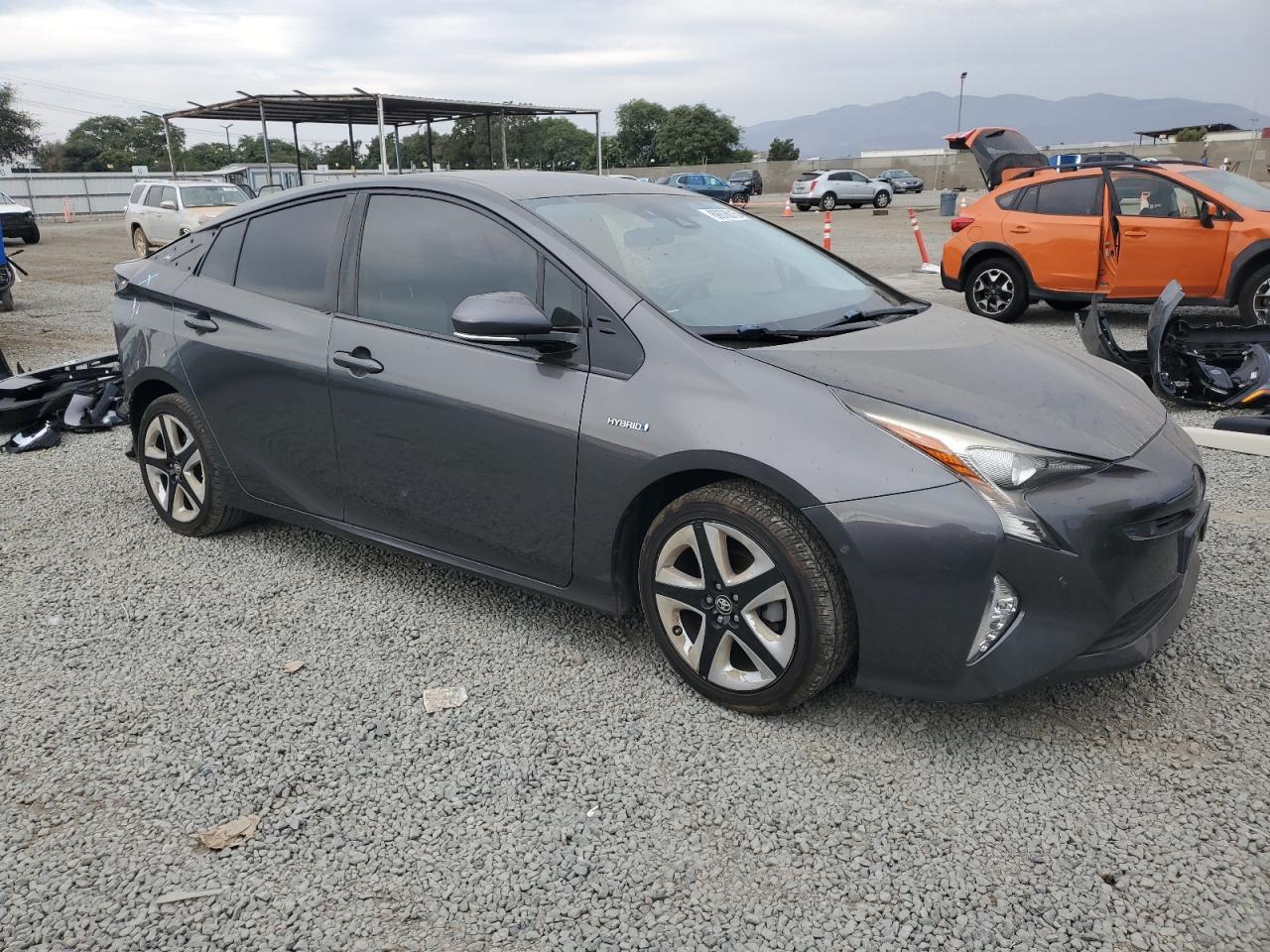 2017 Toyota Prius - Фото 4