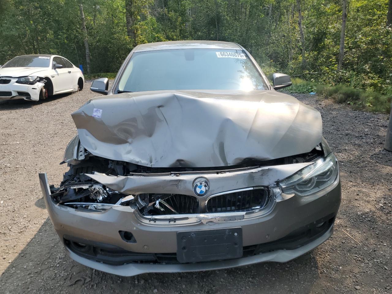 2017 BMW 320 Xi - Фото 5