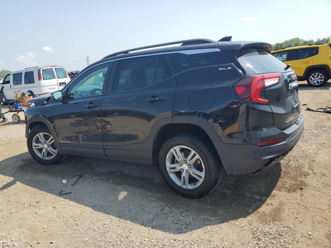 2024 GMC Terrain Sle - Фото 2