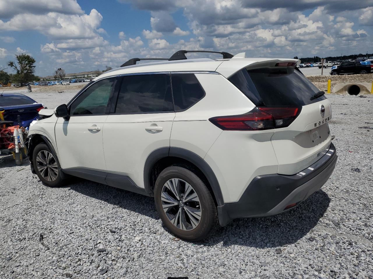2021 Nissan Rogue Sv - Фото 2