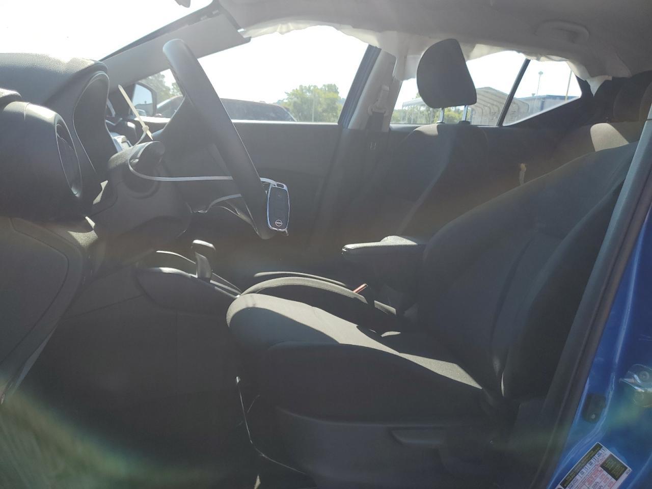 2023 Nissan Kicks S - Image 7