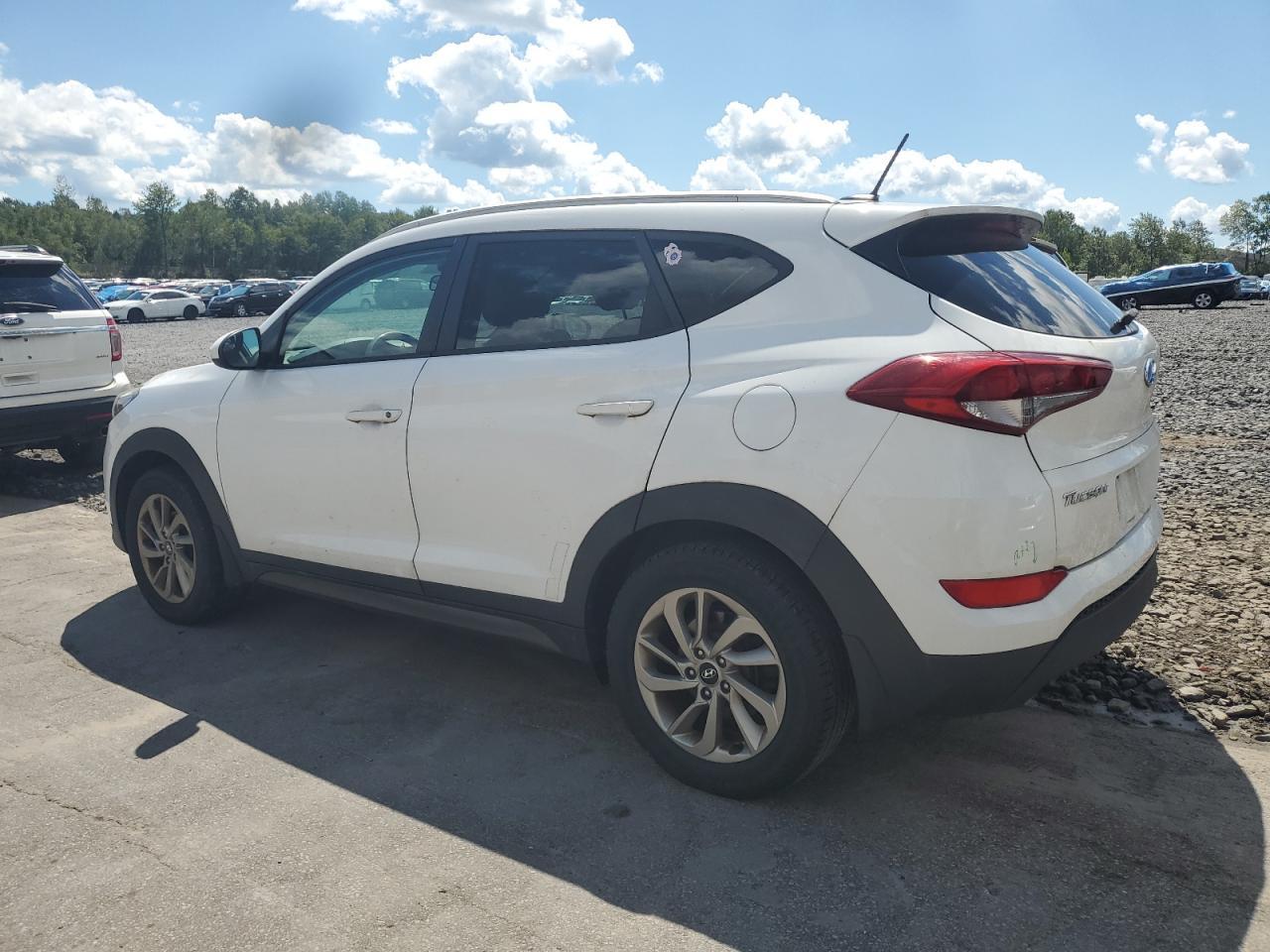 2016 Hyundai Tucson Limited - Фото 2