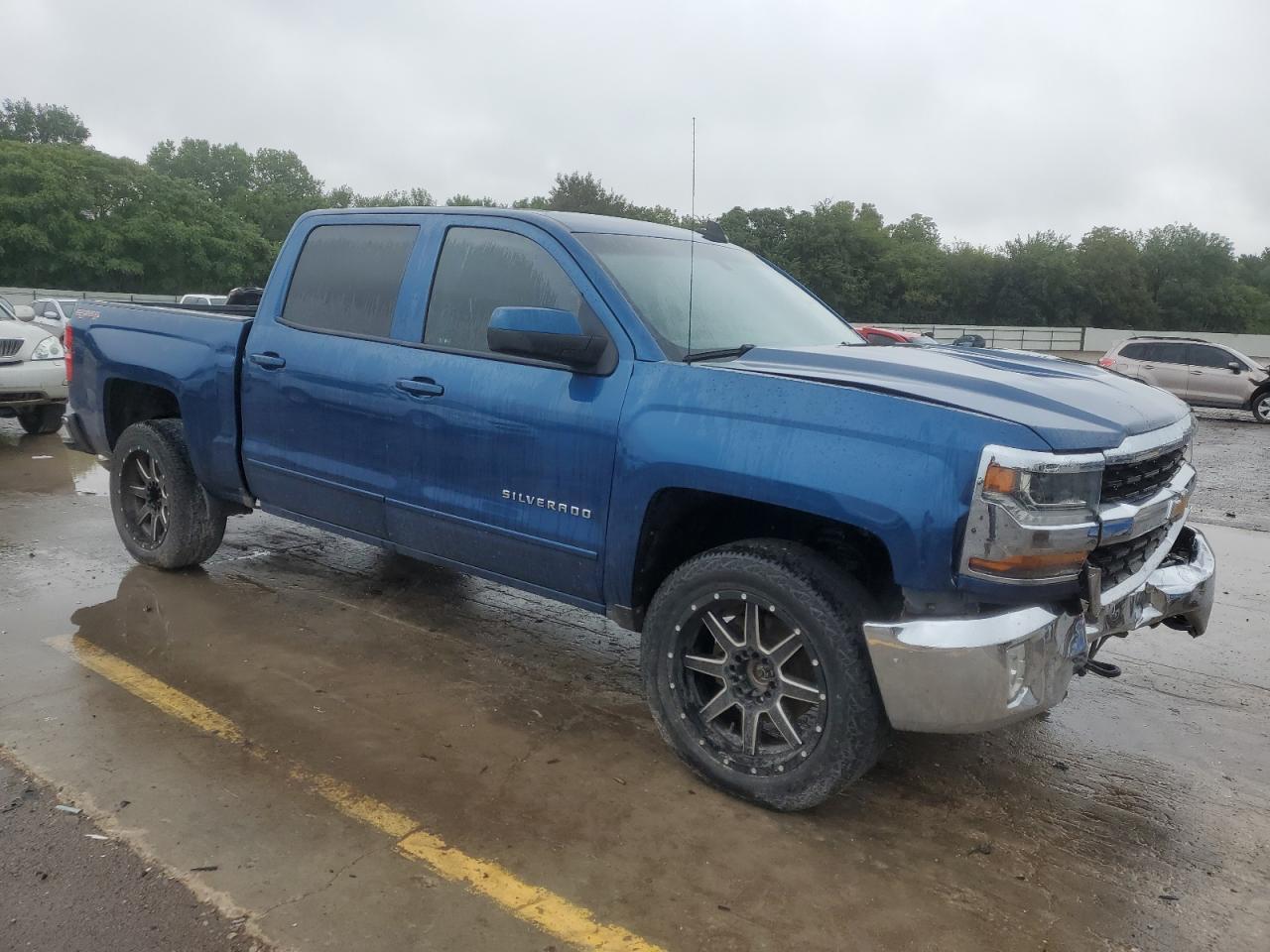 2017 Chevrolet Silverado K1500 Lt - Image 4