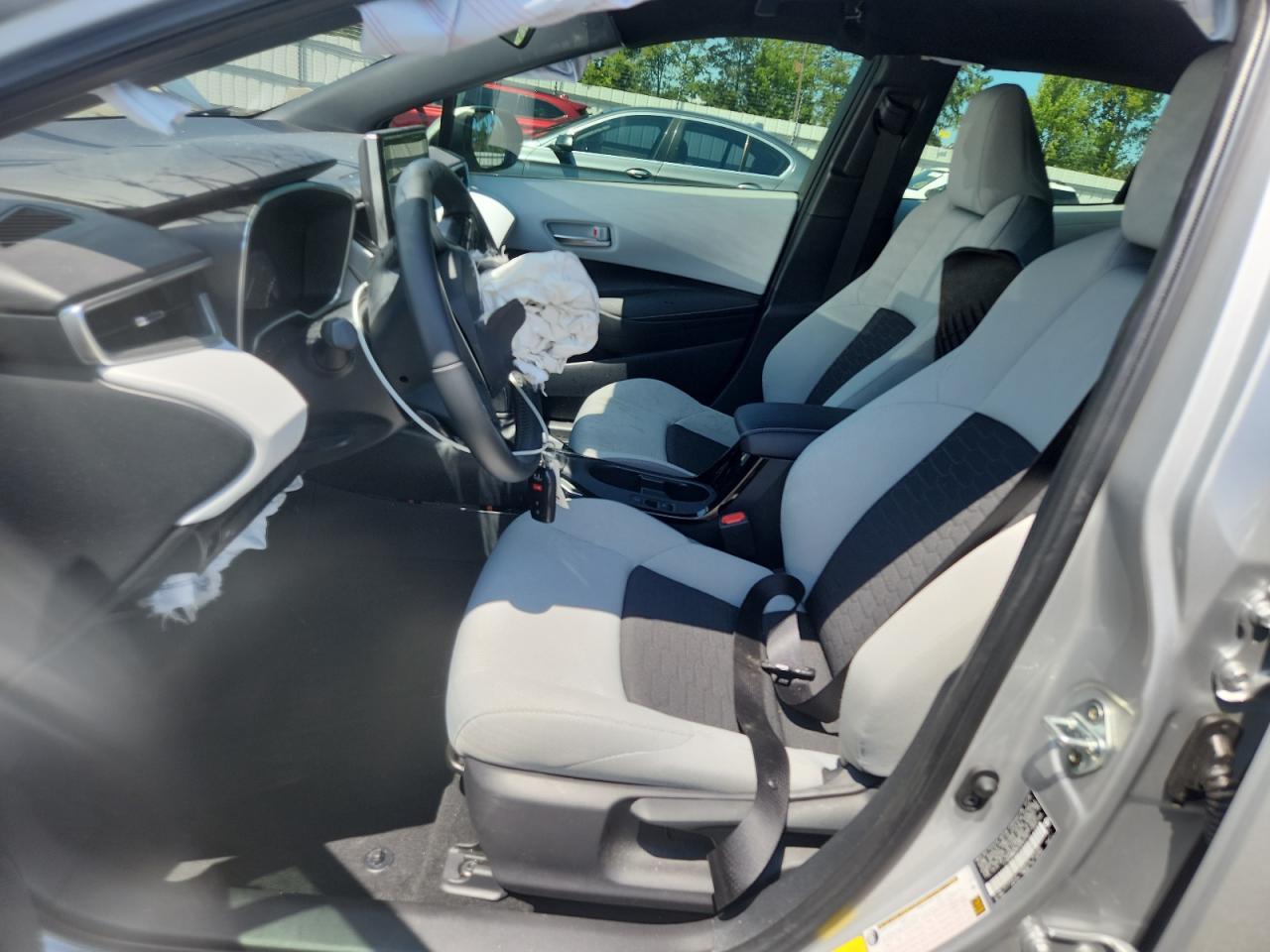 2025 Toyota Corolla Se - Image 7