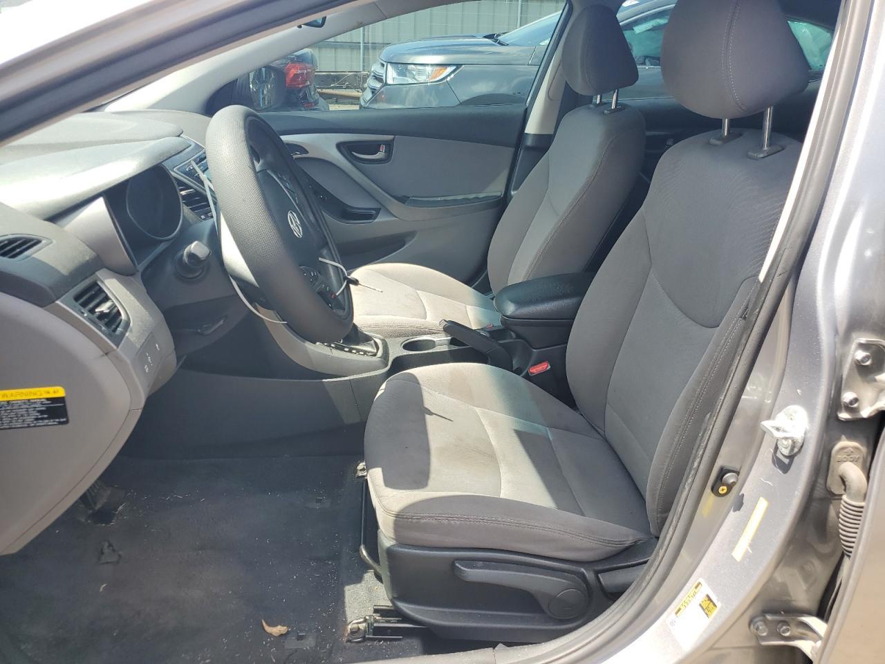 2015 Hyundai Elantra Se - Фото 7