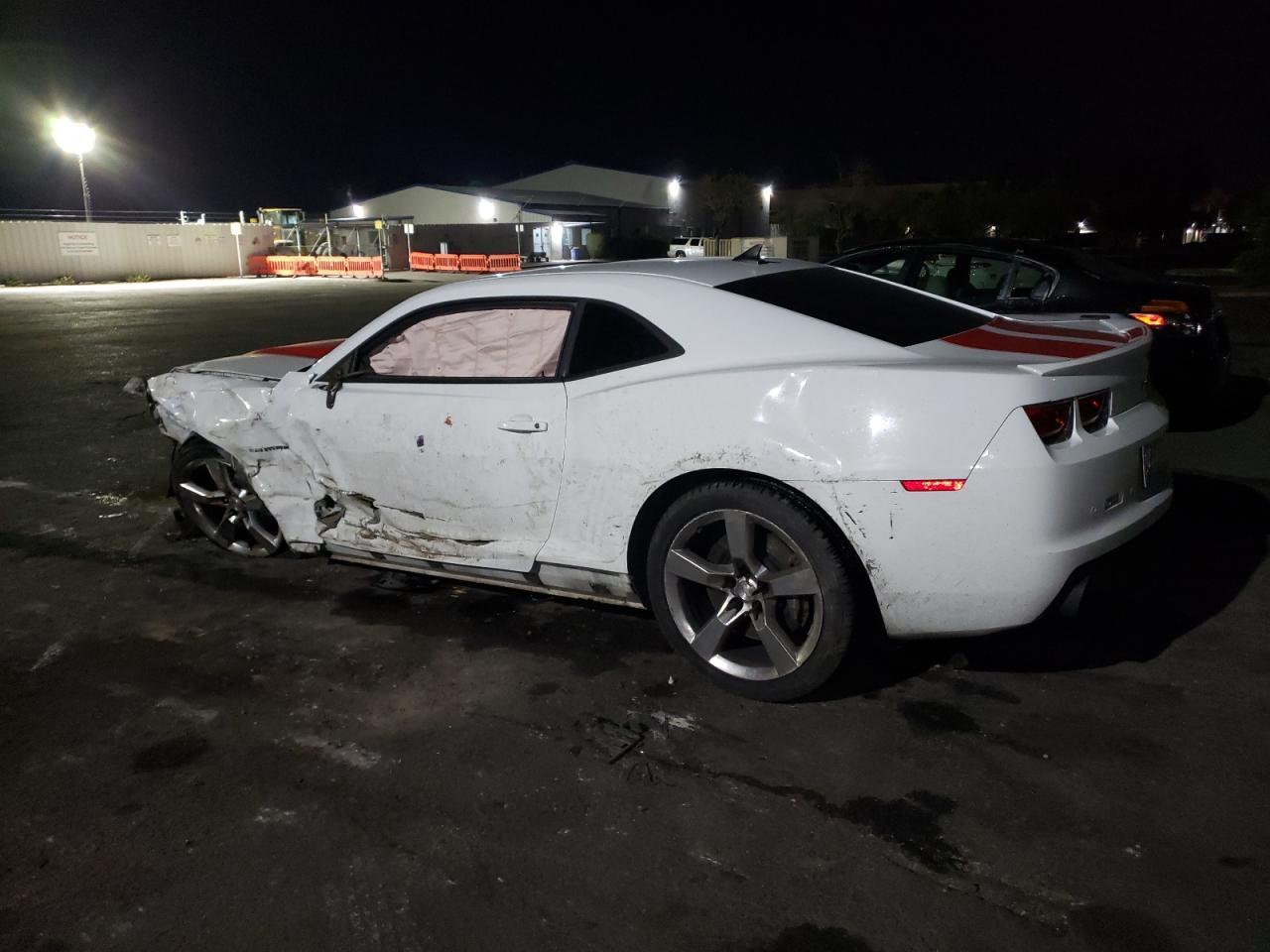 2010 Chevrolet Camaro Ss - Image 2