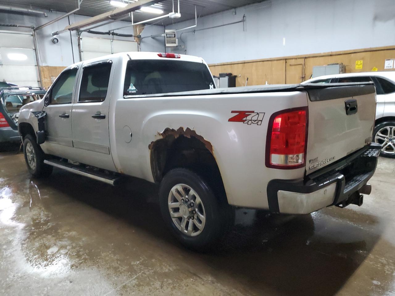 2012 GMC Sierra K2500 Sle - Image 2