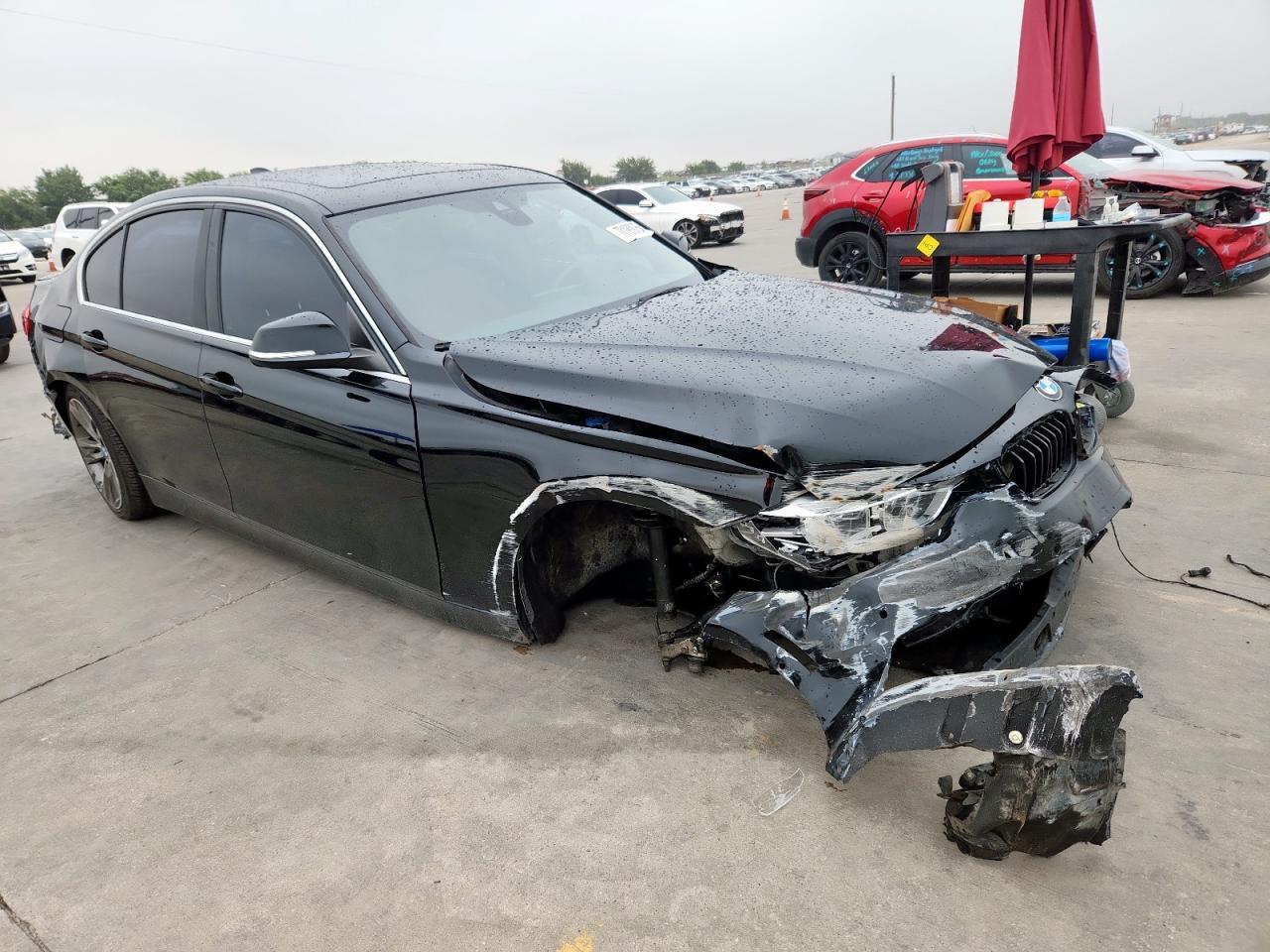 2017 BMW 330 Xi - Фото 4