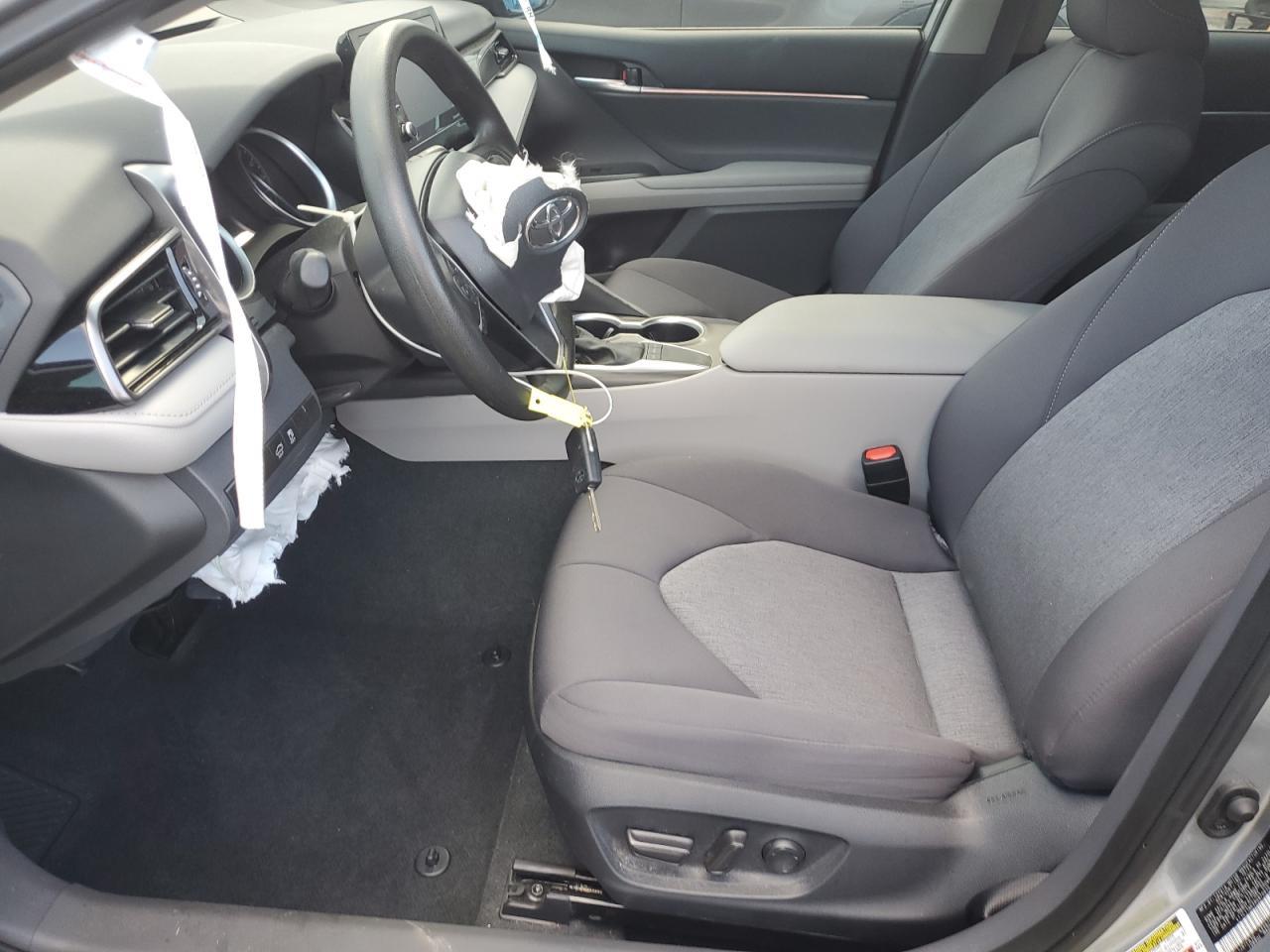 2024 Toyota Camry Le - Фото 7