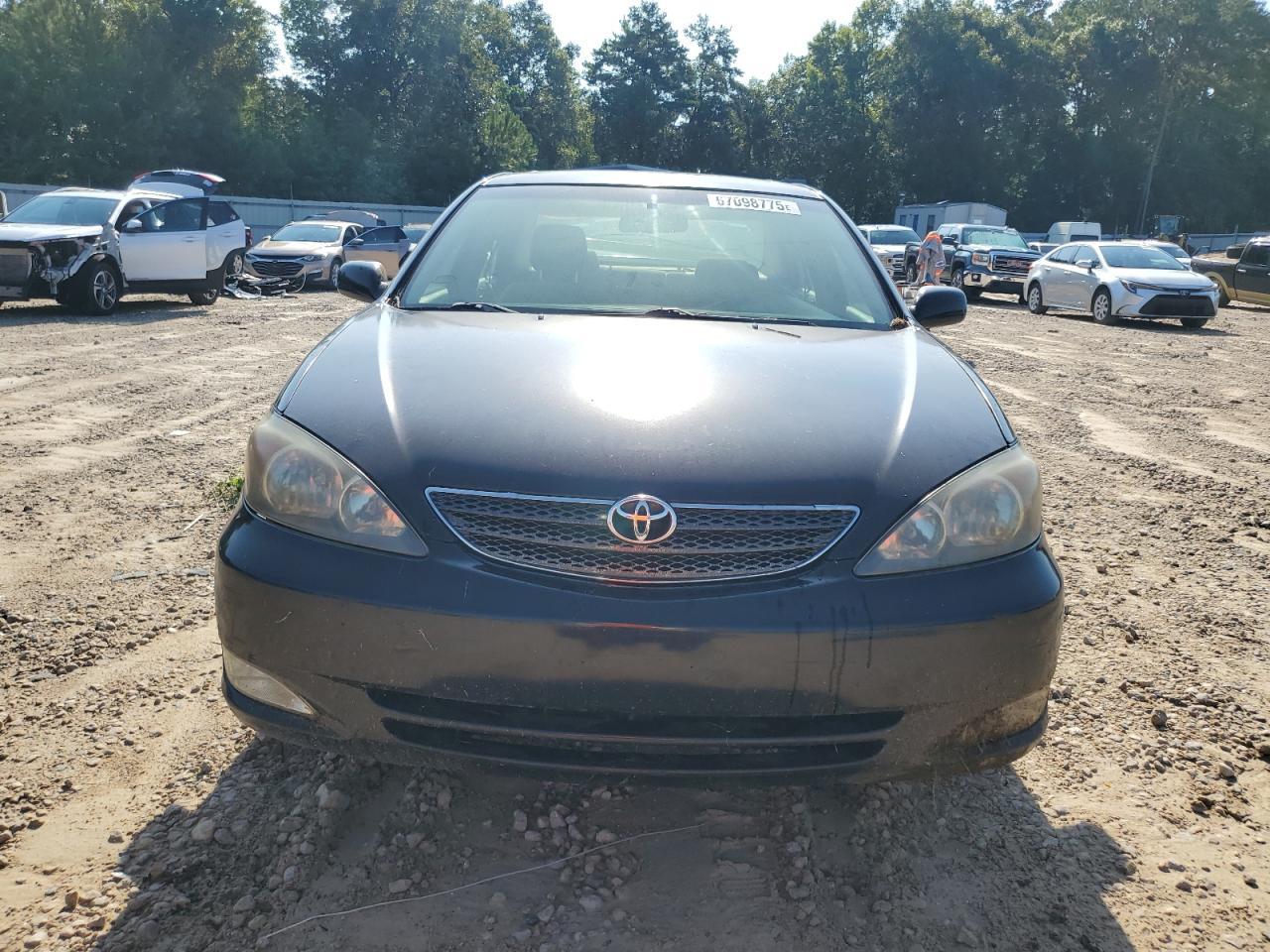 2002 Toyota Camry Le - Фото 5