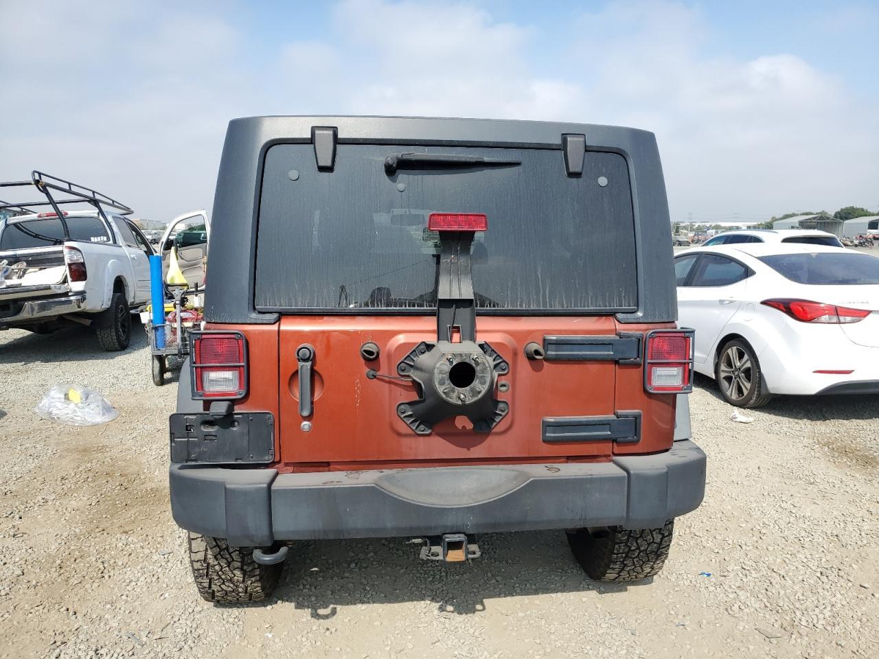 2014 Jeep Wrangler Unlimited Sport - Image 6