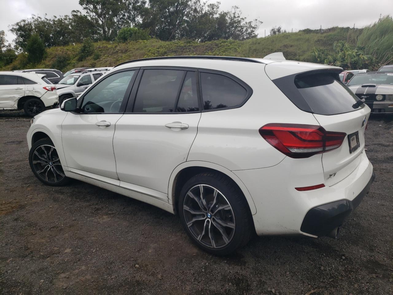 2021 BMW X1 Sdrive28I - Фото 2