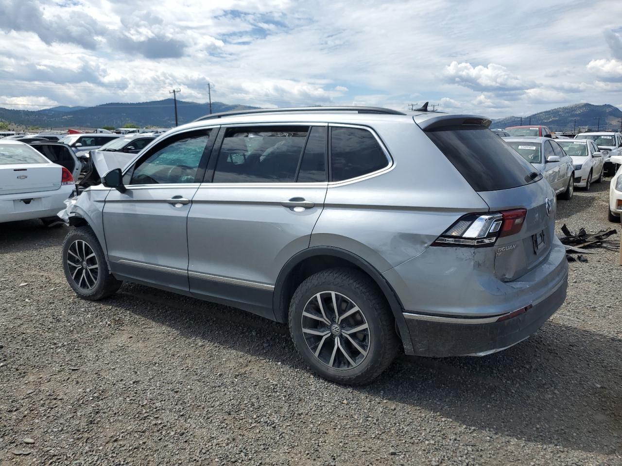 2021 Volkswagen Tiguan Se - Фото 2