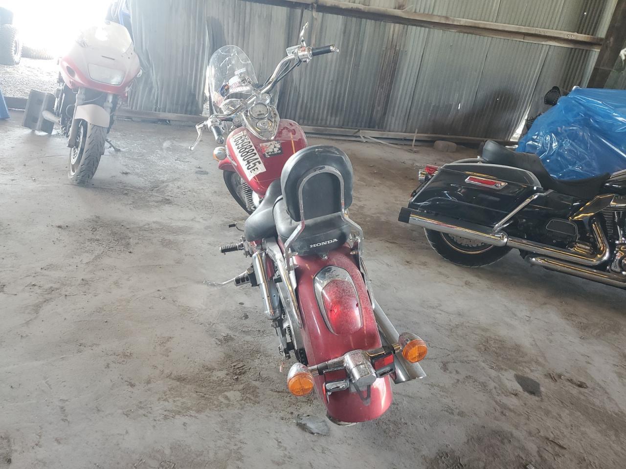 2003 Honda Vt750 Cdb - Image 4